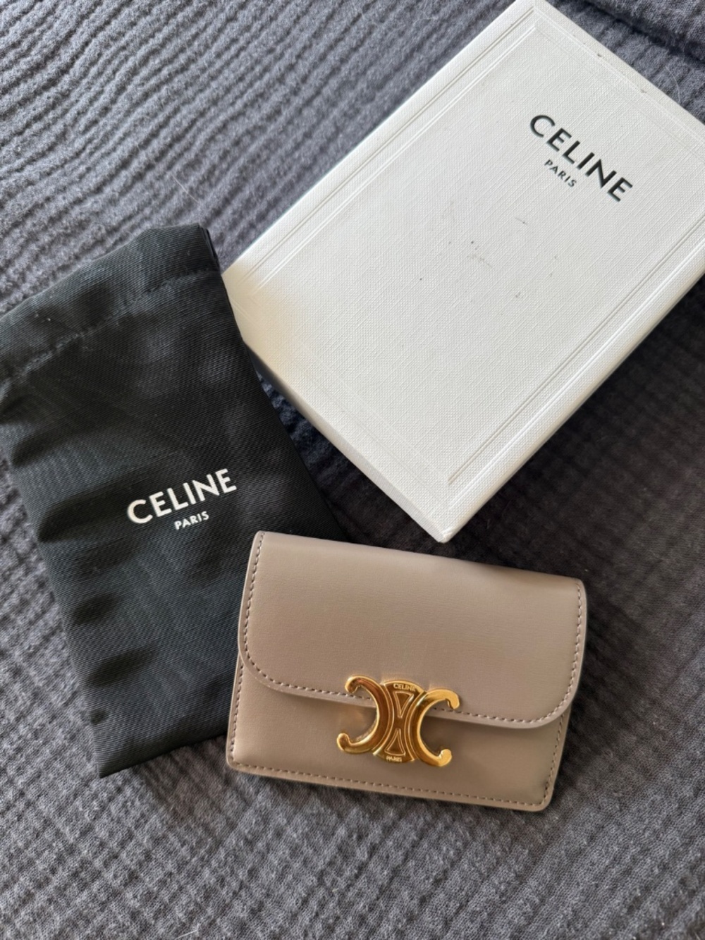 Celine Triomphe Card Holder - Pebble